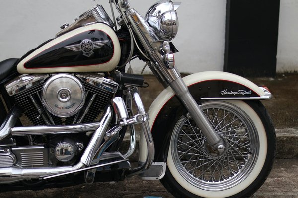 Essential Steps to Register Your Custom Motorcycle in the UK: A Complete Guide