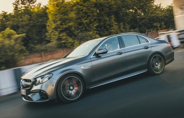 Ultimate guide to securely roof-racking your kayak on an suv: travel without worries of shifting